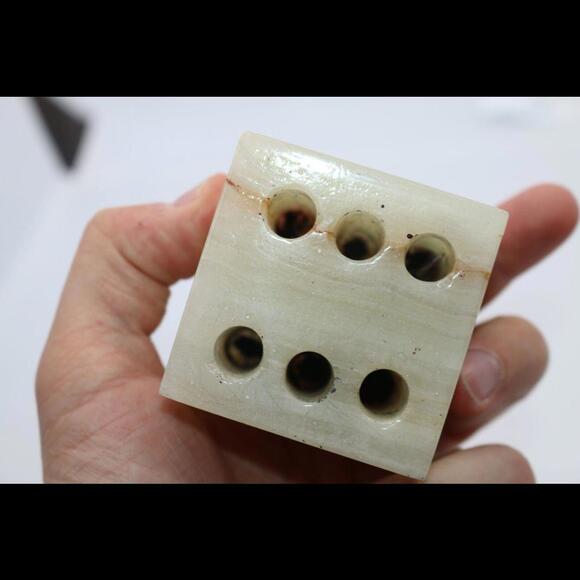 Vintage Carved Onyx Agate Stone Dice Paperweight Pen Pencil Holder Desk - Picture 7 of 8